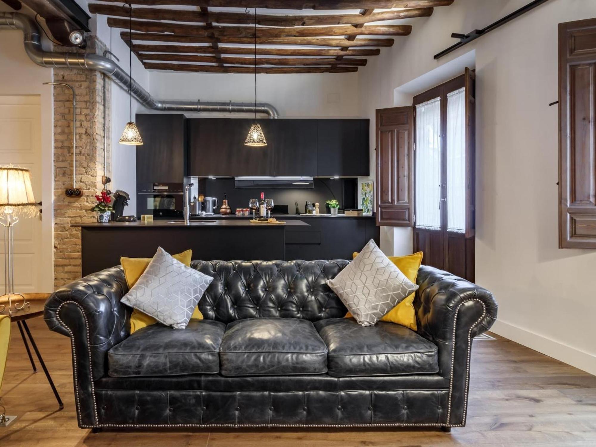 Chezmoihomes Santa Paula Cozy & Elegant In The Heart Of Granada Luaran gambar